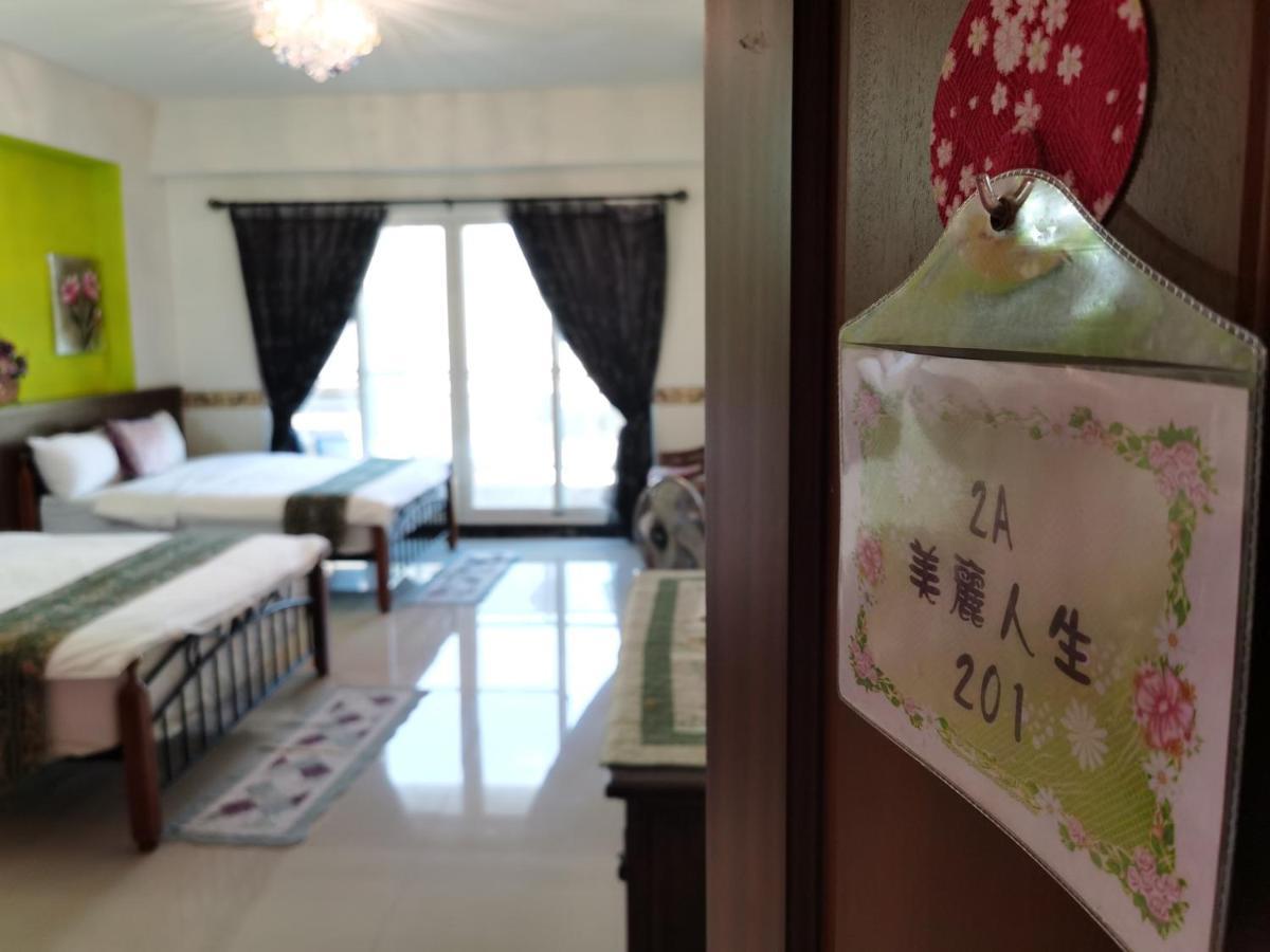Golden Mary Bed & Breakfast Taitung Bagian luar foto
